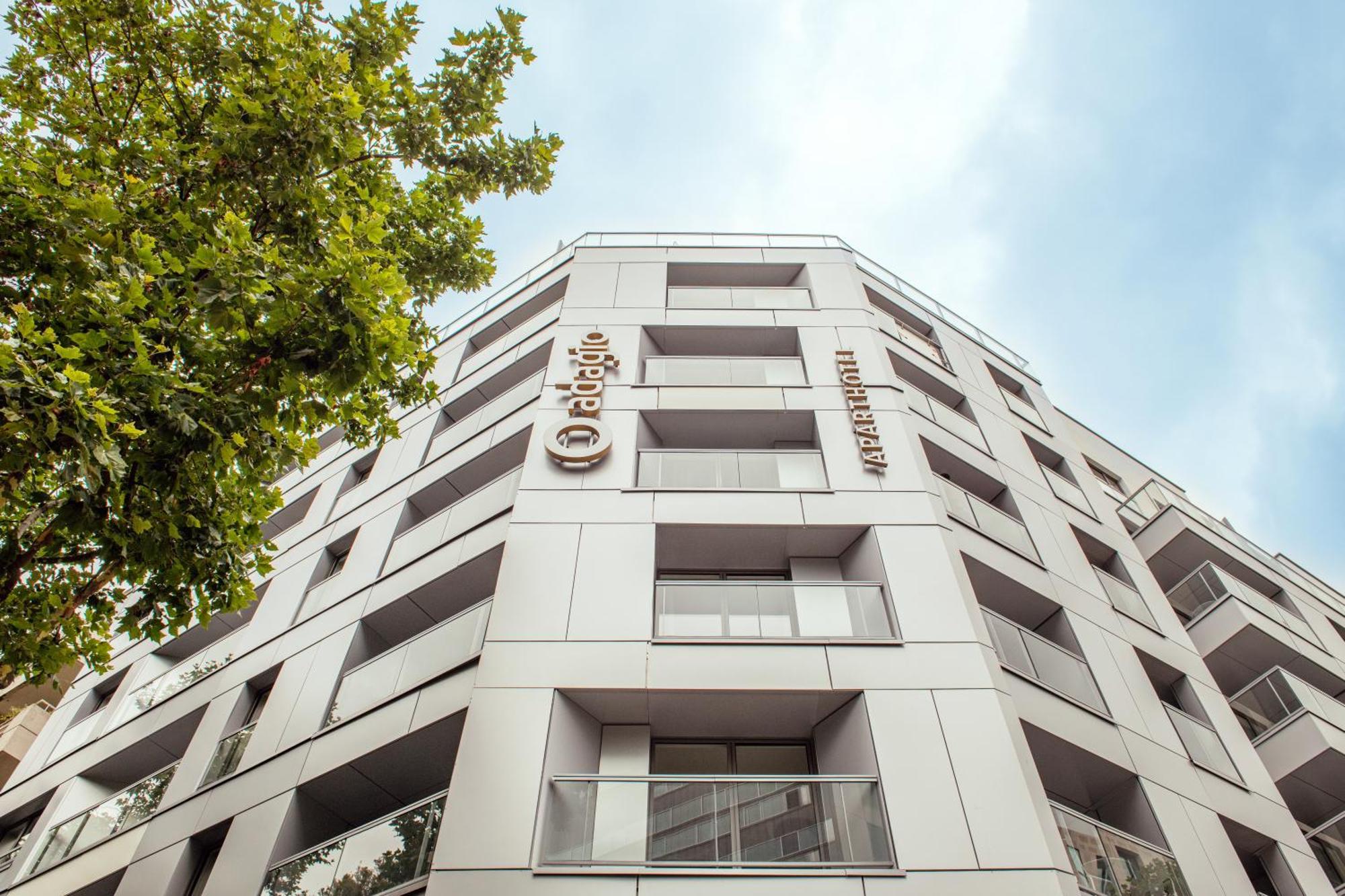 Adagio Paris Hotel 4*